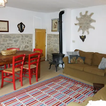 Locazione Turistica Casa Pietra - Eso100 *